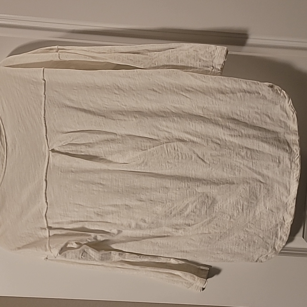 Hem & Thread Top - Picture 5 of 5
